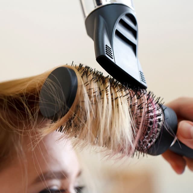 Tratamientos de peluquería en Mos